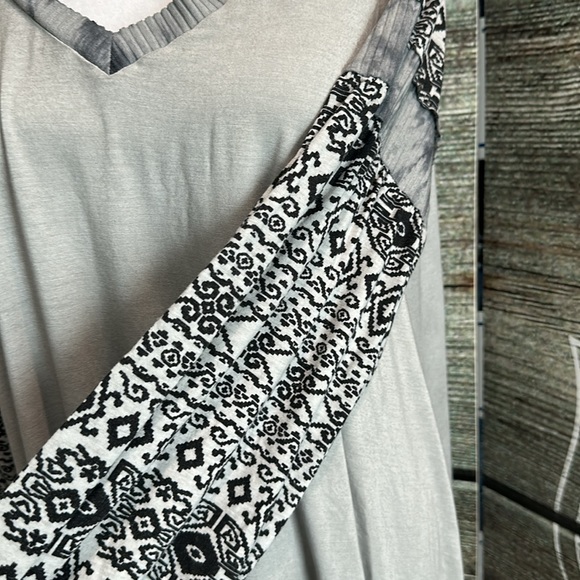 In The Groove Top - Picture 2 of 3